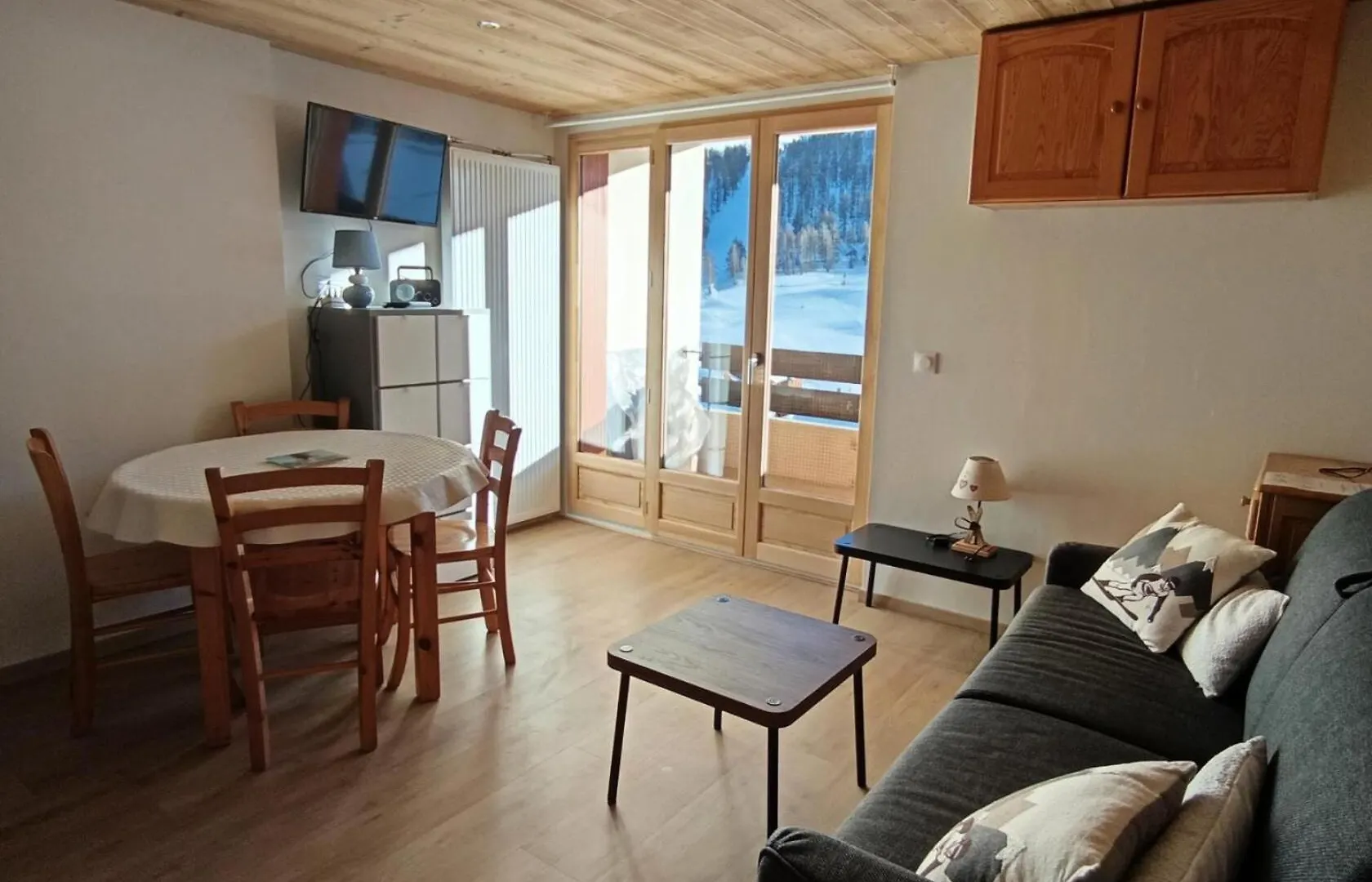 Apartment Residence Alpet I - Superbe Studio Entierement Renove - Sud - Balcon - Parking Mae-7561 Montgenevre